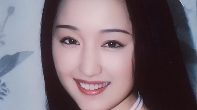 杨钰莹和初恋赖文峰分手25年后，一个在努力复出，一个在艰难度日-图1